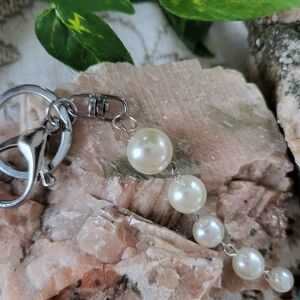 Stylish Faux Pearl Keychain Or Purse Charm
